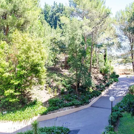 Apartament Furnished Studio With A Terrace & A Swimming Pool In A Charming Condominium